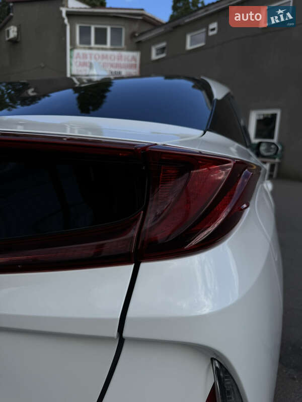 Хэтчбек Toyota Prius Prime 2018 в Одессе