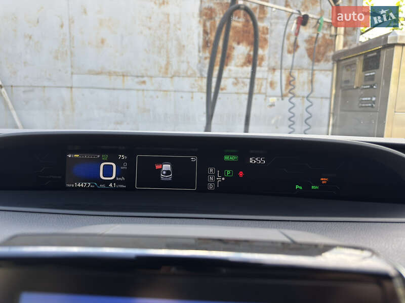 Хэтчбек Toyota Prius Prime 2018 в Одессе