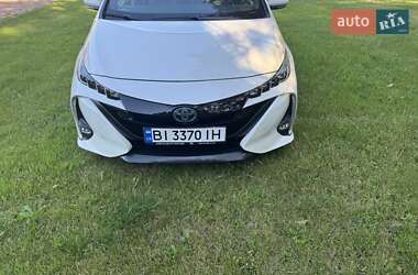 Хетчбек Toyota Prius Prime 2020 в Полтаві