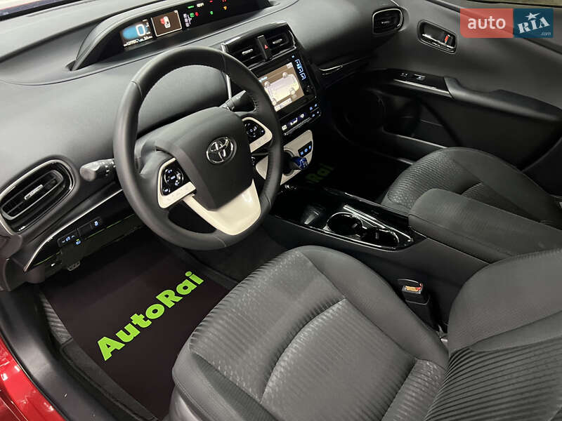 Хетчбек Toyota Prius Prime 2017 в Одесі фото 8 Хетчбек Toyota Prius Prime 2017 в Одесі