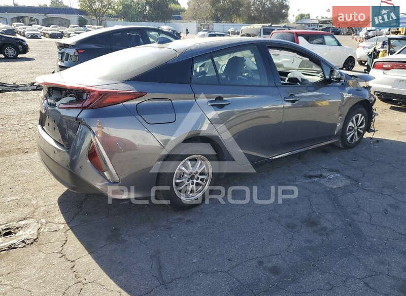 Хетчбек Toyota Prius Prime 2017 в Одесі