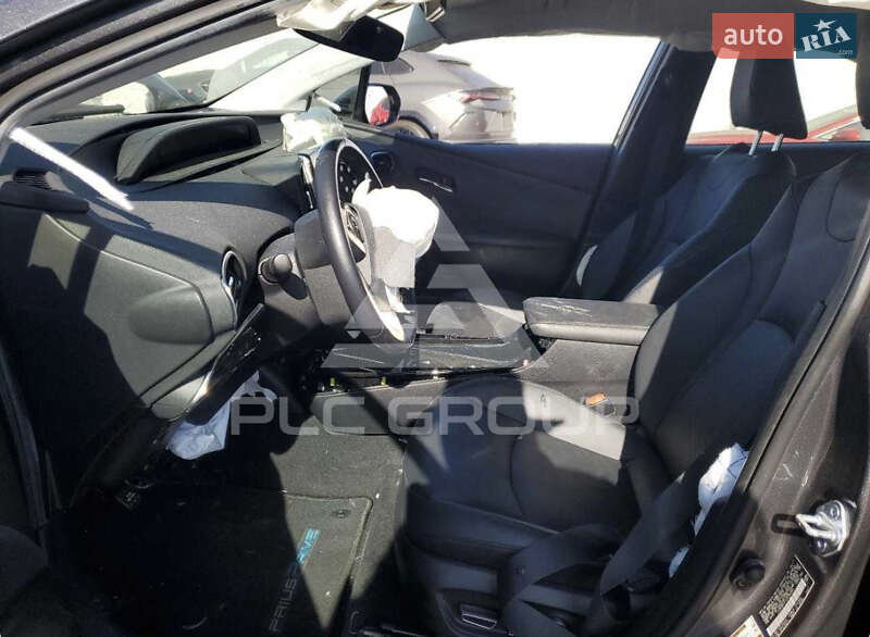 Хетчбек Toyota Prius Prime 2017 в Одесі