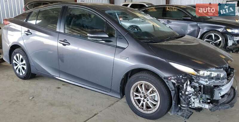 Toyota Prius Prime 2022