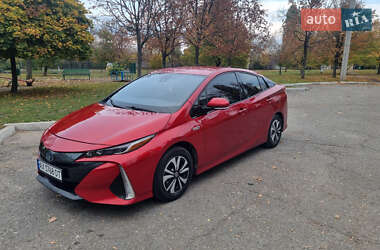 Хэтчбек Toyota Prius Prime 2017 в Харькове