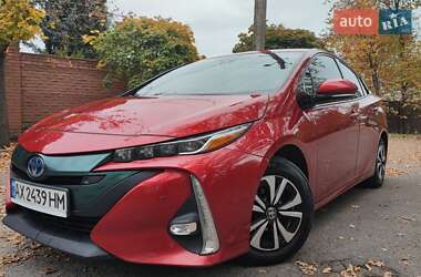 Хэтчбек Toyota Prius Prime 2016 в Харькове