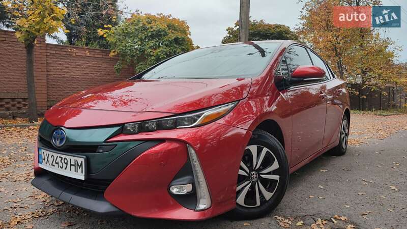 Toyota Prius Prime 2016