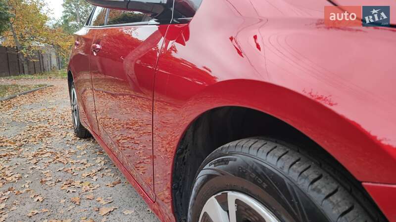 Хэтчбек Toyota Prius Prime 2016 в Харькове фото 15 Хэтчбек Toyota Prius Prime 2016 в Харькове