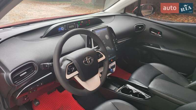 Хэтчбек Toyota Prius Prime 2016 в Харькове фото 24 Хэтчбек Toyota Prius Prime 2016 в Харькове