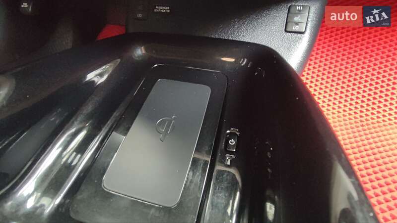 Хэтчбек Toyota Prius Prime 2016 в Харькове фото 33 Хэтчбек Toyota Prius Prime 2016 в Харькове