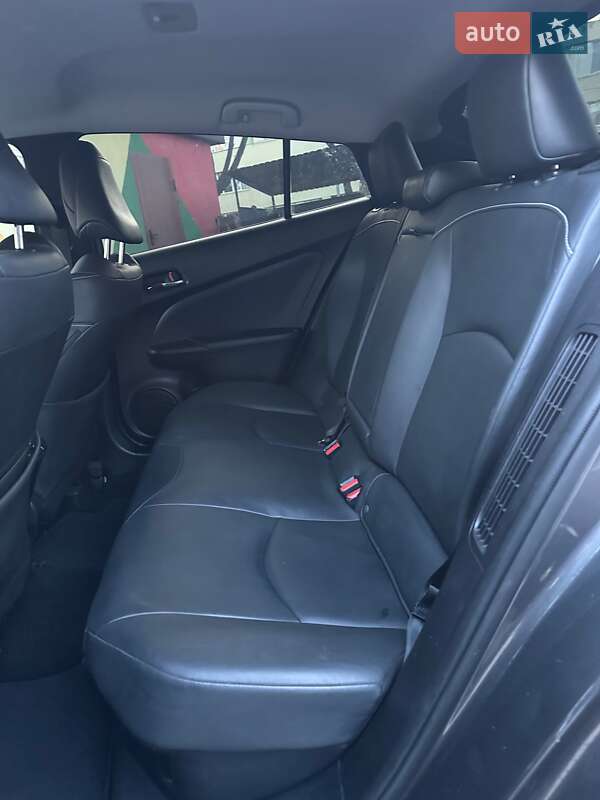 Хэтчбек Toyota Prius Prime 2019 в Киеве фото 15 Хэтчбек Toyota Prius Prime 2019 в Киеве