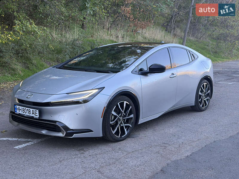 Хэтчбек Toyota Prius Prime 2024 в Одессе