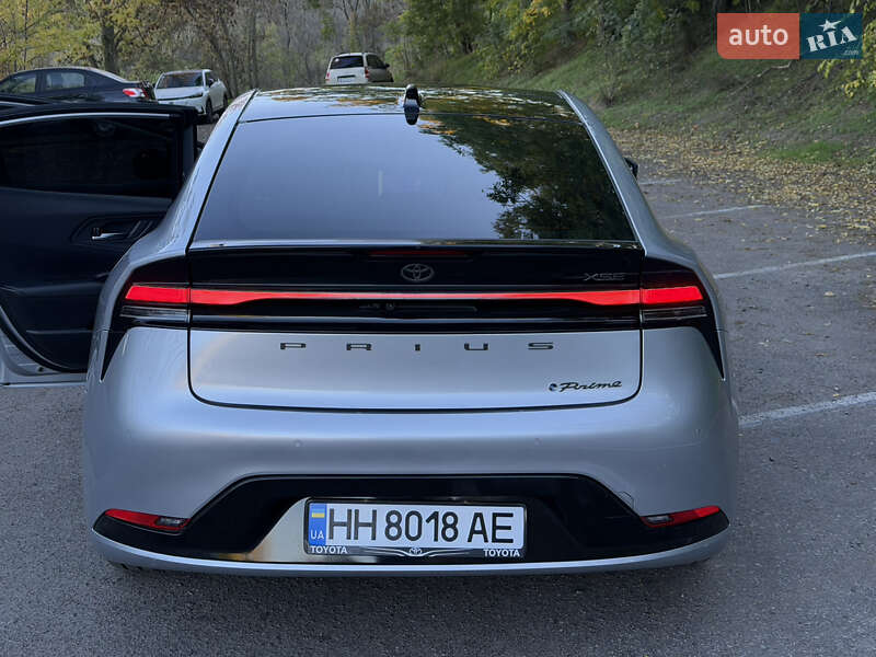 Хэтчбек Toyota Prius Prime 2024 в Одессе