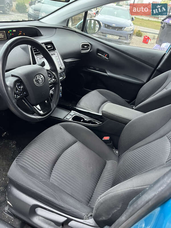 Хэтчбек Toyota Prius Prime 2019 в Львове