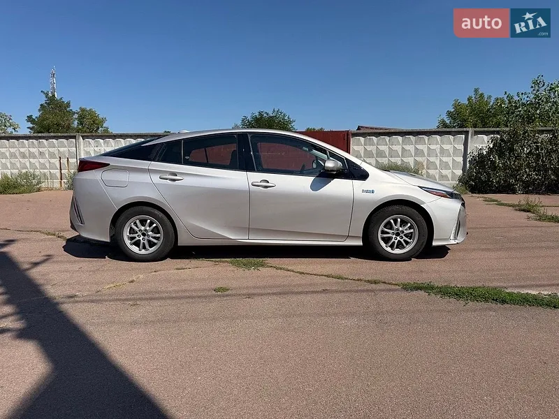 Toyota Prius Prime 2018