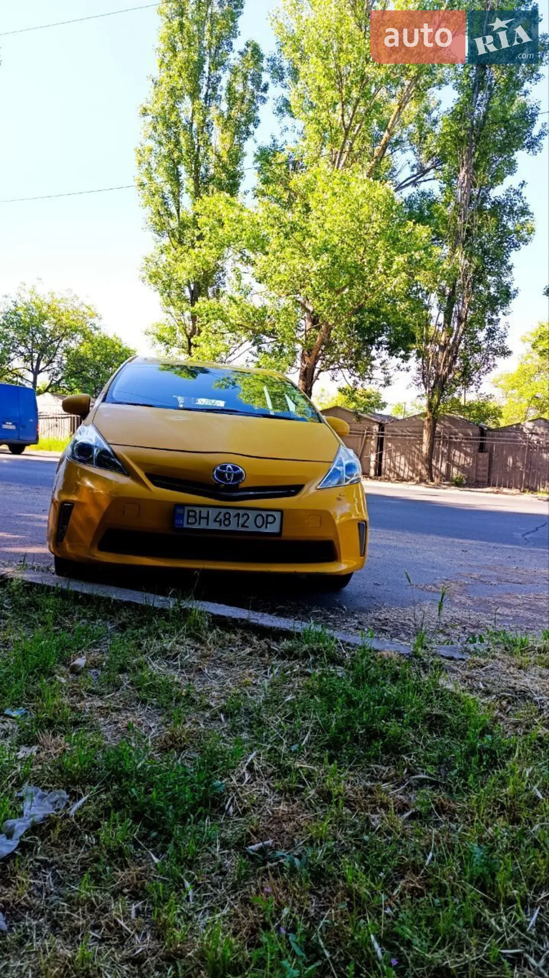 2014 Toyota Prius v (+) - мініатюра 9