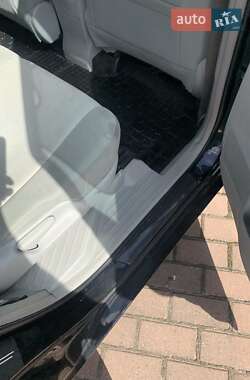 Універсал Toyota Prius v 2012 в Києві