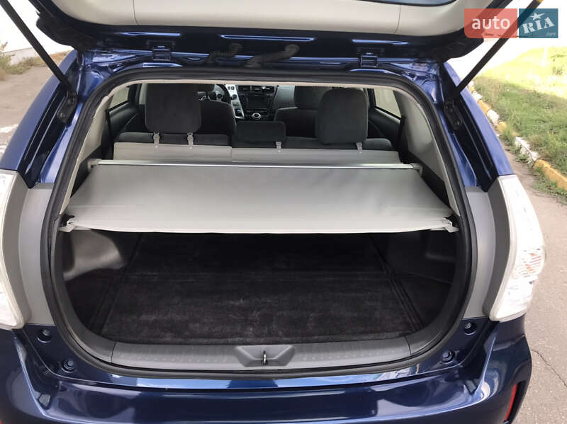 Универсал Toyota Prius v 2012 в Одессе фото 19 Универсал Toyota Prius v 2012 в Одессе