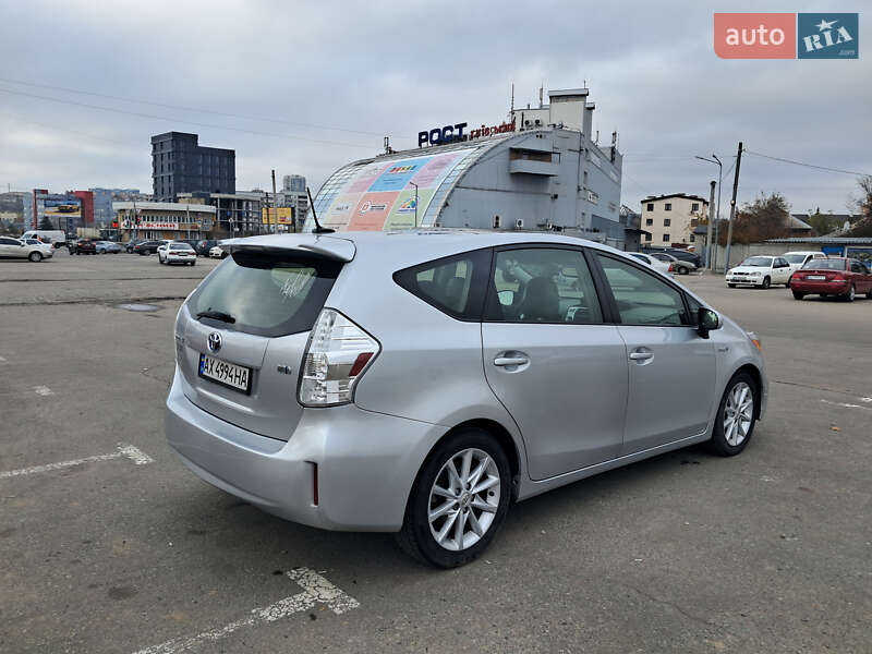 Универсал Toyota Prius v 2012 в Харькове фото 5 Универсал Toyota Prius v 2012 в Харькове