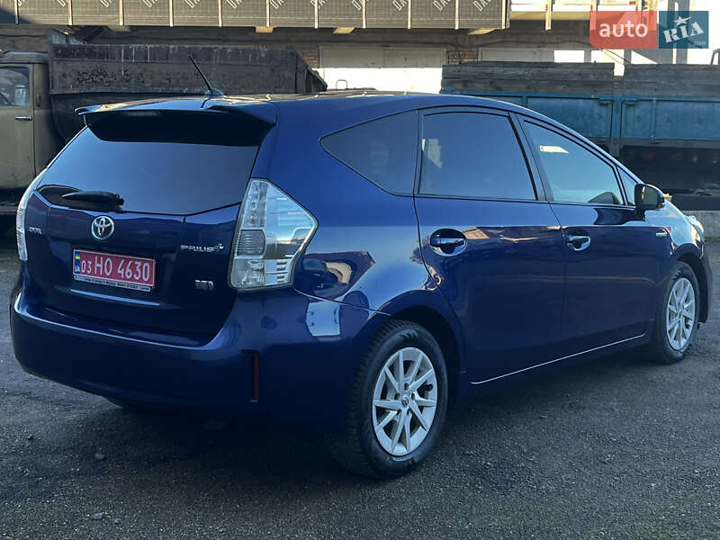 Универсал Toyota Prius v 2013 в Луцке фото 5 Универсал Toyota Prius v 2013 в Луцке