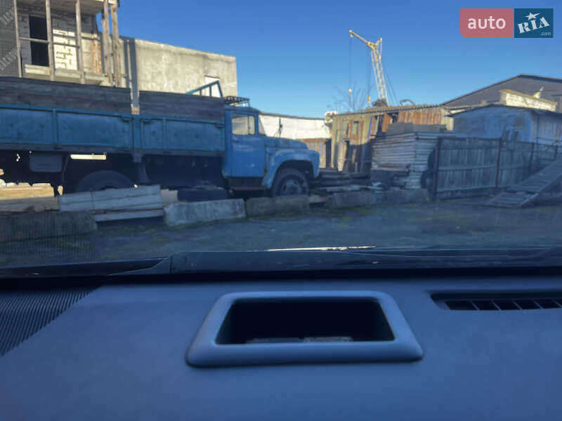 Универсал Toyota Prius v 2013 в Луцке фото 24 Универсал Toyota Prius v 2013 в Луцке