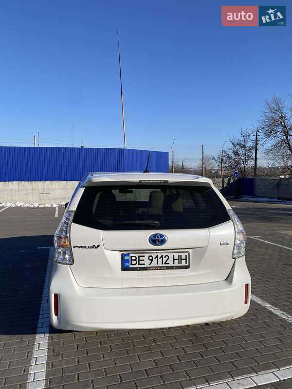Универсал Toyota Prius v 2012 в Николаеве фото 5 Универсал Toyota Prius v 2012 в Николаеве