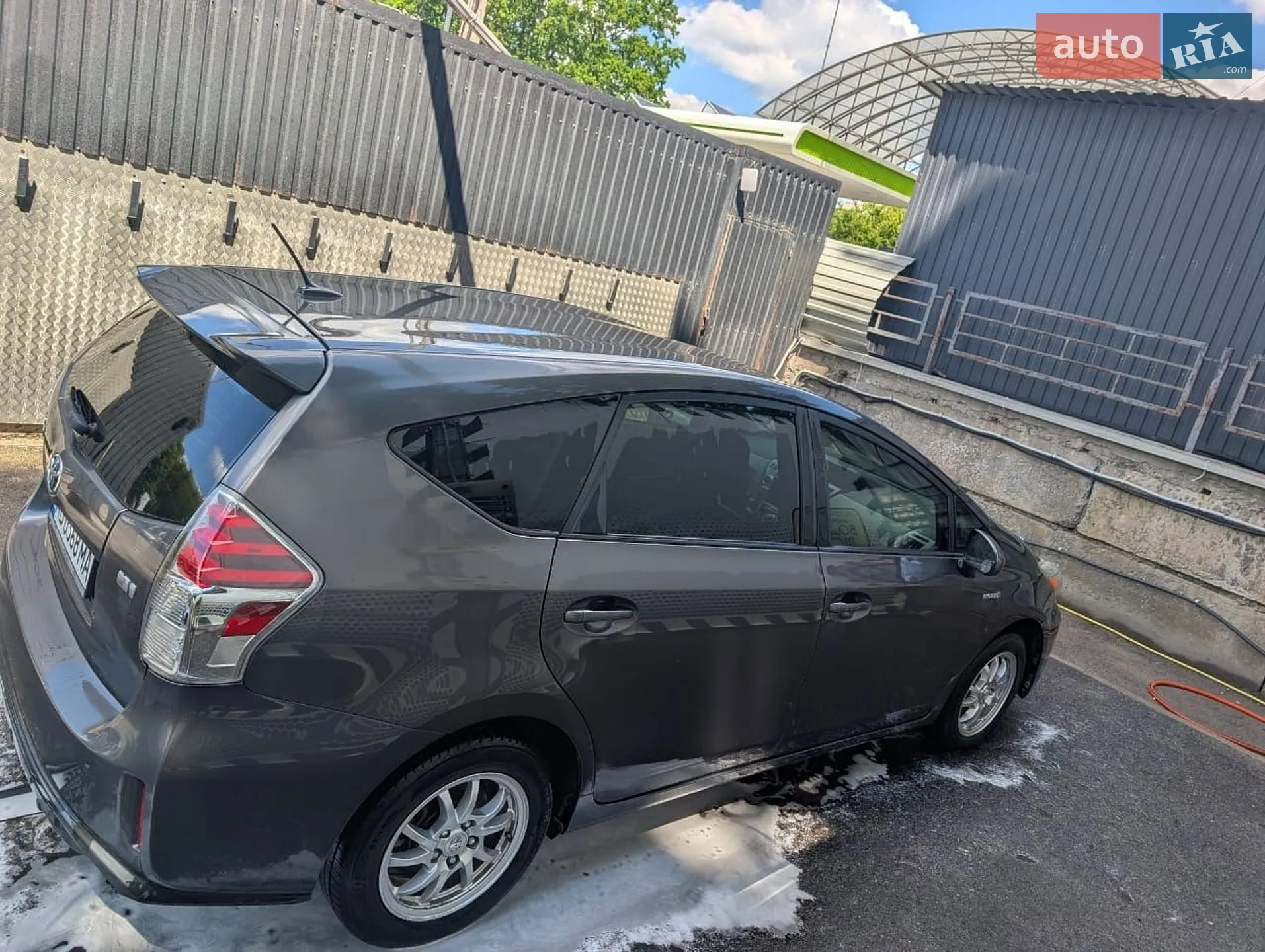 2015 Toyota Prius v (+) - мініатюра 29