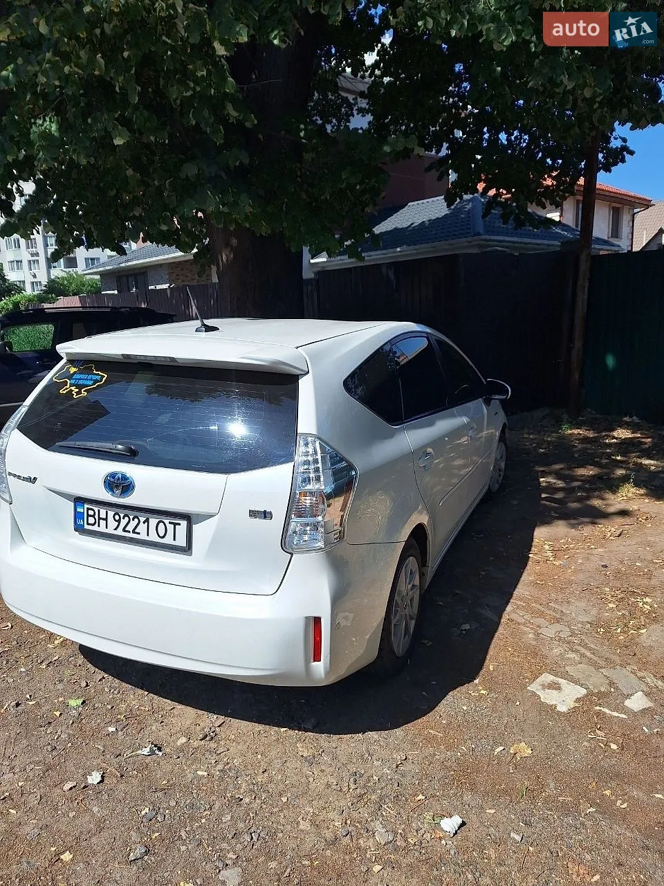 2012 Toyota Prius v (+) - мініатюра 3