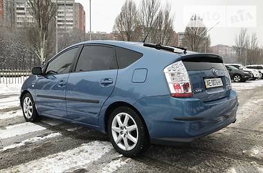 Хэтчбек Toyota Prius 2006 в Днепре