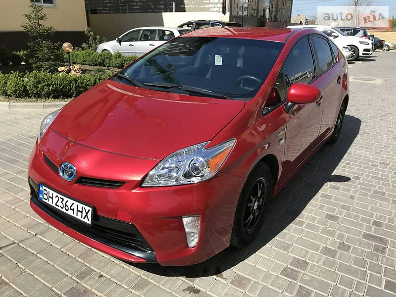 Лифтбек Toyota Prius 2013 в Одессе