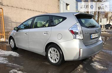 Минивэн Toyota Prius 2012 в Одессе