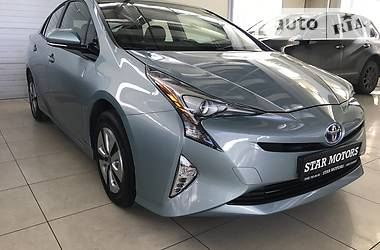 Седан Toyota Prius 2016 в Одессе