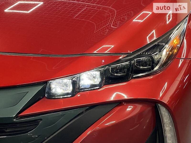 Хетчбек Toyota Prius 2017 в Одесі