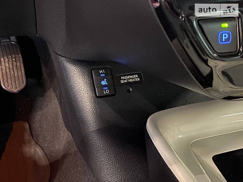 Хетчбек Toyota Prius 2017 в Одесі