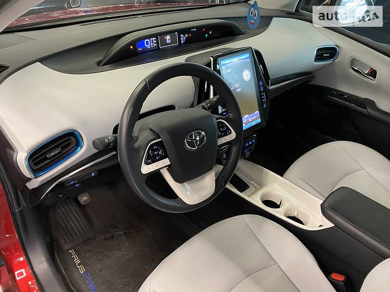 Хетчбек Toyota Prius 2017 в Одесі