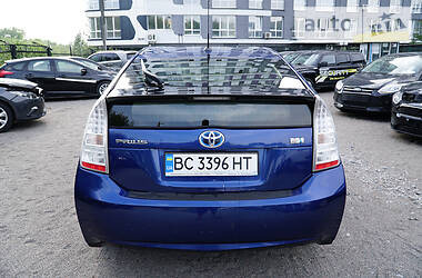 Хэтчбек Toyota Prius 2010 в Львове