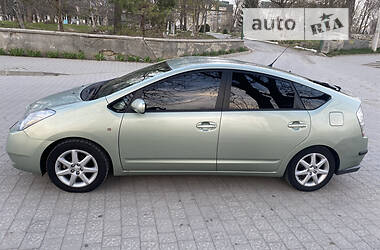 Хэтчбек Toyota Prius 2007 в Городке