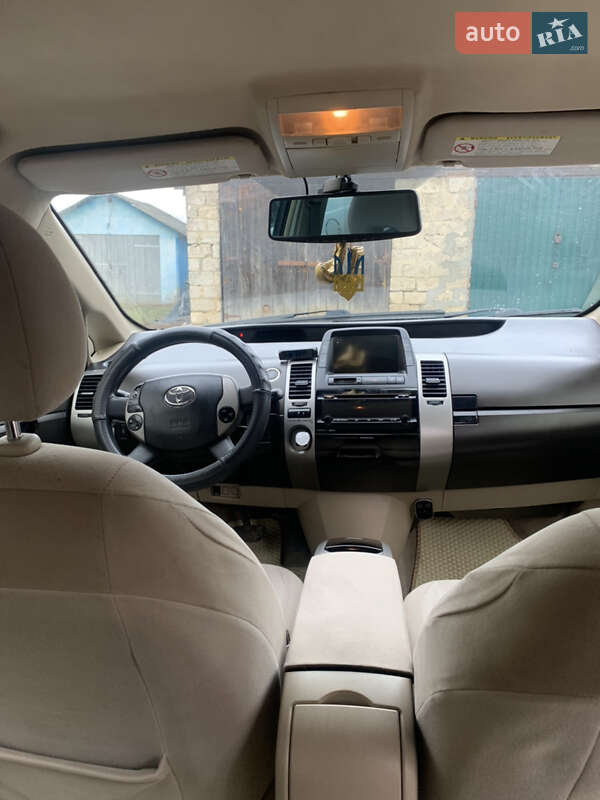 Хетчбек Toyota Prius 2005 в Могилів-Подільському