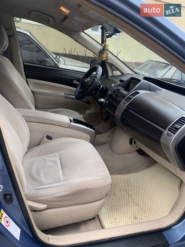 Хетчбек Toyota Prius 2005 в Могилів-Подільському