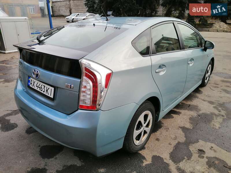 Хетчбек Toyota Prius 2013 в Харкові