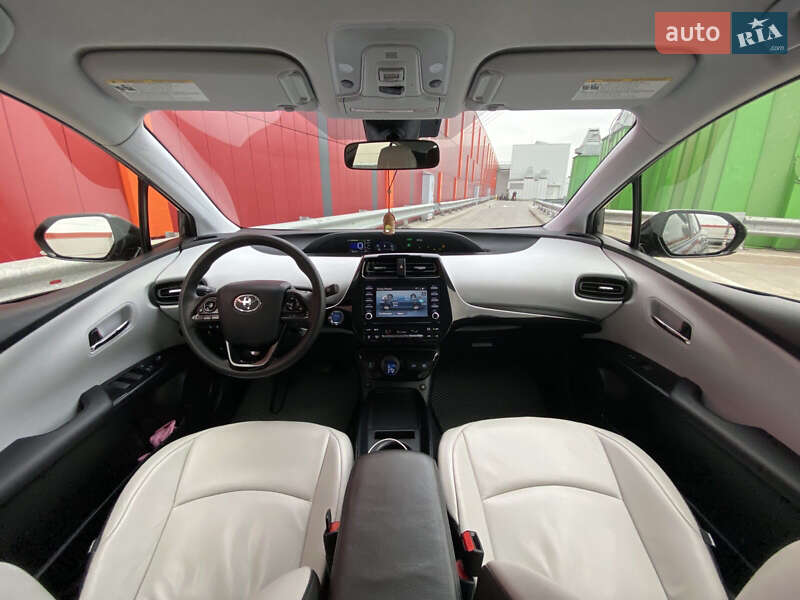 Хетчбек Toyota Prius 2019 в Києві