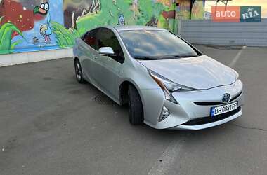 Хэтчбек Toyota Prius 2016 в Одессе