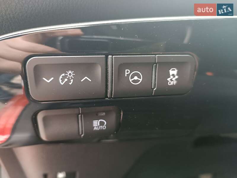 Хэтчбек Toyota Prius 2017 в Ровно фото 16 Хэтчбек Toyota Prius 2017 в Ровно