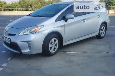 Хэтчбек Toyota Prius 2012 в 