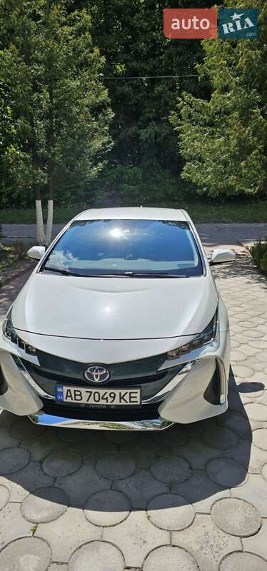 Хэтчбек Toyota Prius 2019 в Виннице