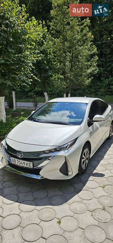 Хэтчбек Toyota Prius 2019 в Виннице