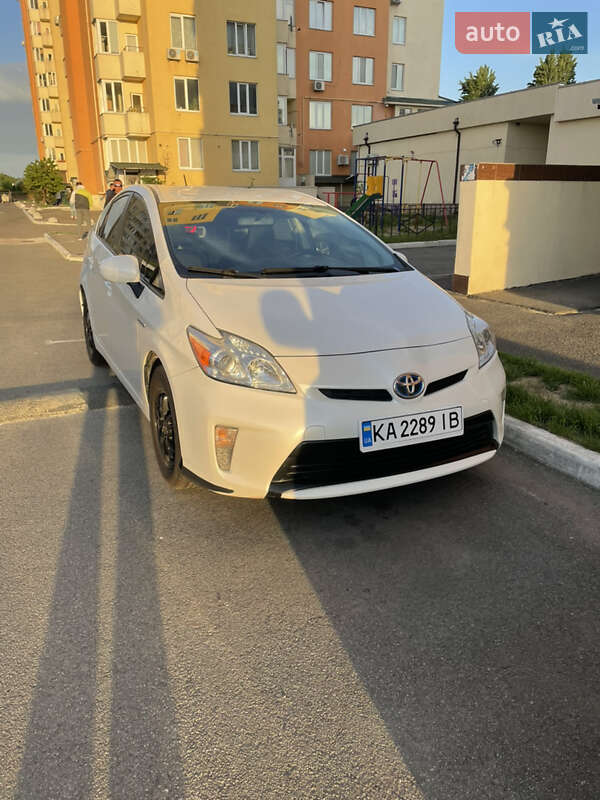 Хэтчбек Toyota Prius 2012 в Киеве
