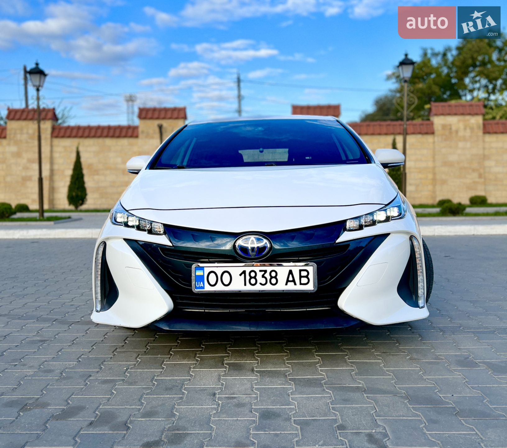 2019 Toyota Prius - мініатюра 2
