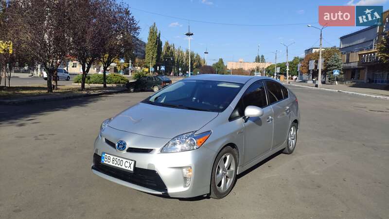 Хетчбек Toyota Prius 2013 в Миколаєві
