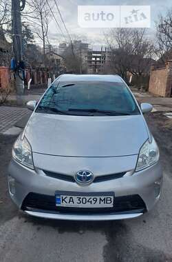 Хэтчбек Toyota Prius 2013 в Киеве