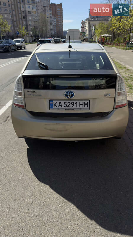Хетчбек Toyota Prius 2011 в Києві